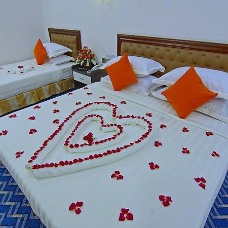 Perfect Hotel Mandalaj Zewnętrze zdjęcie