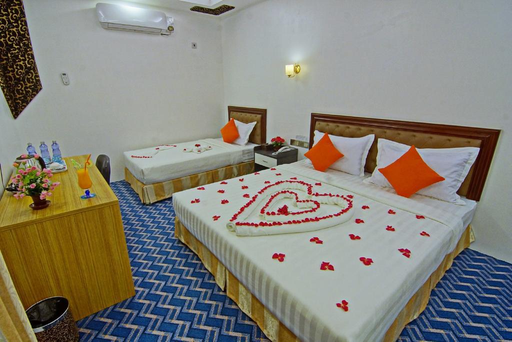 Perfect Hotel Mandalaj Zewnętrze zdjęcie